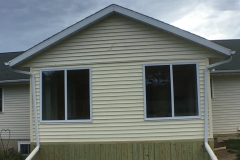 Sunroom with skirting